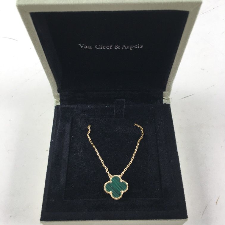Van Cleef & Arpels Vintage Alhambra necklace