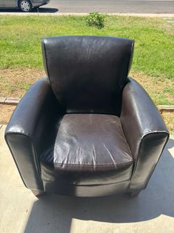 Black Faux Leather Accent Chair / Armchair