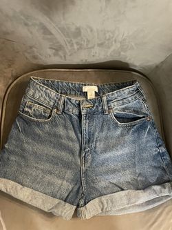 H&M  Shorts 