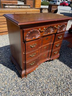 Thomasville dresser