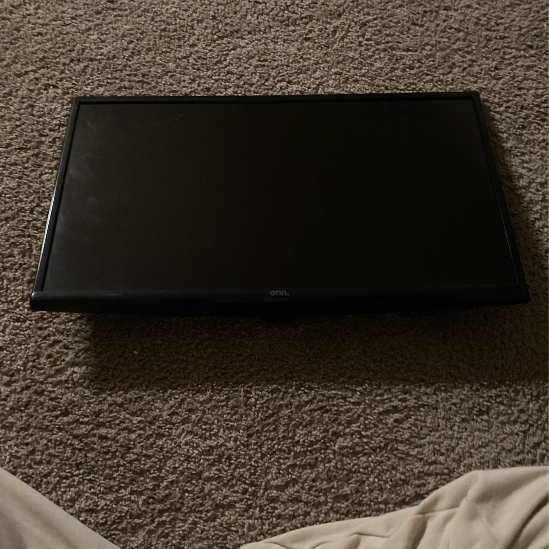 unused onn monitor 22”