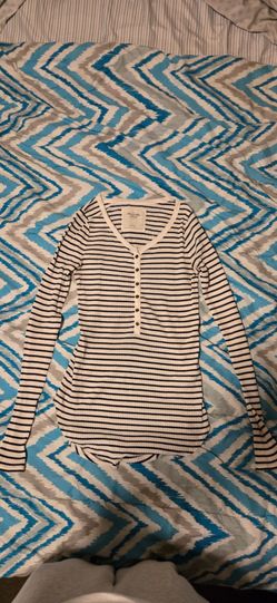 Abercrombie long sleeve