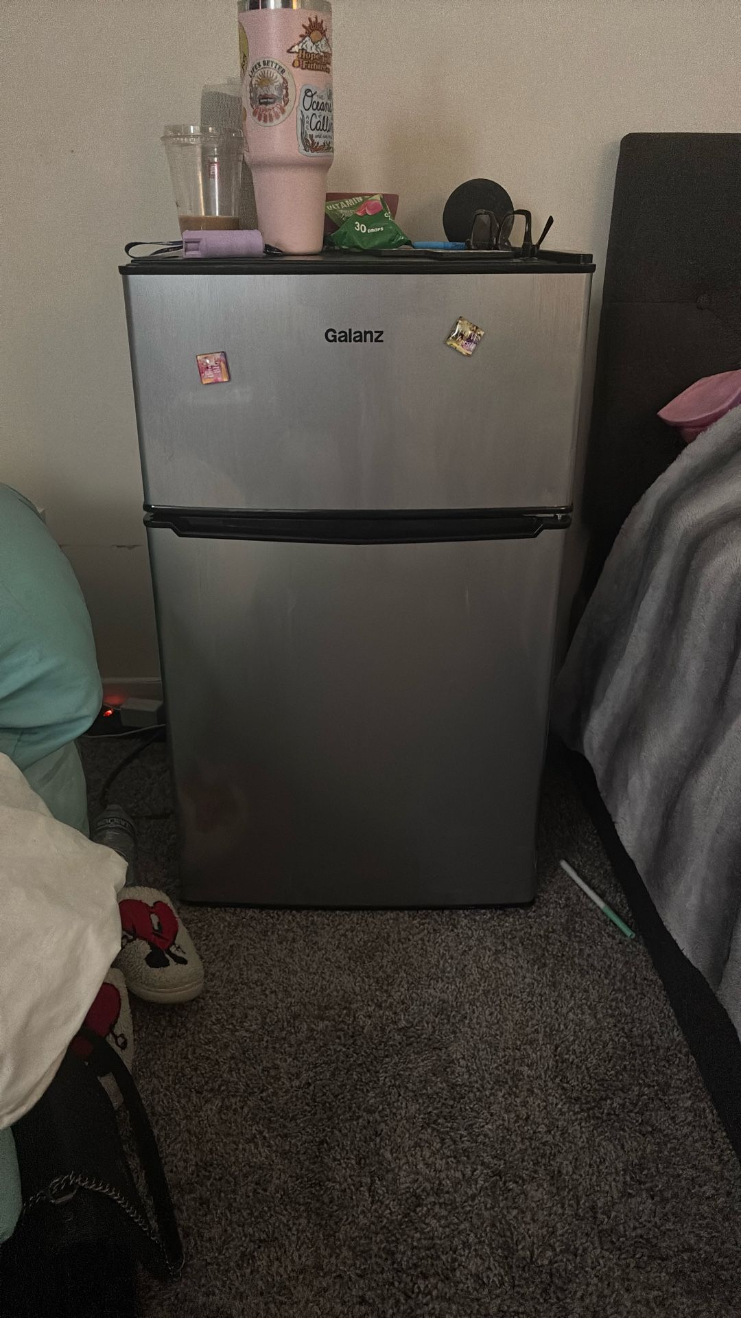 Mini Fridge with freezer