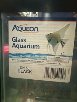 Aqueon 55 gallons fish tank