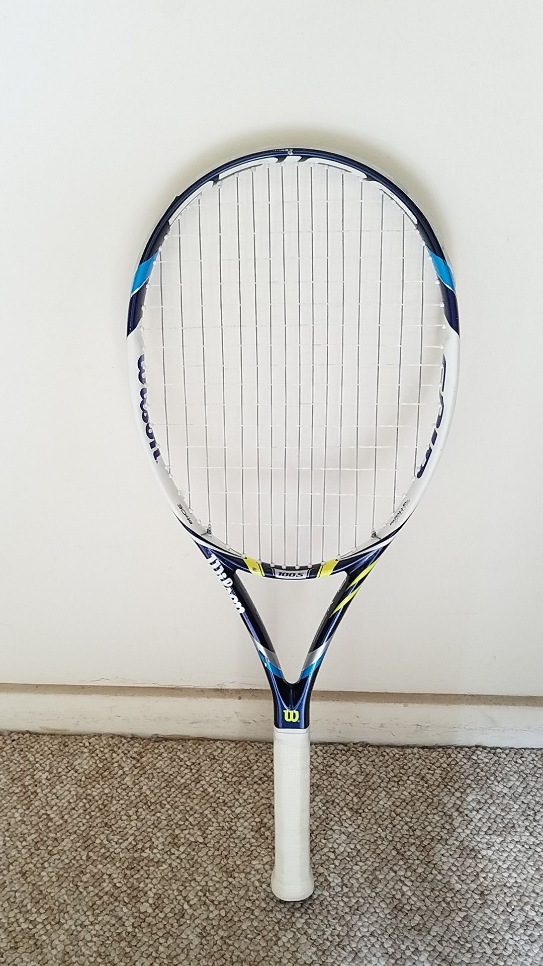 Wilson Juice 100S used tennis racket