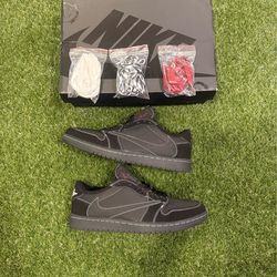 travis Scott Nike Jordan 1 size 10