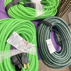 Extension Cord 100ft  16 Guage. 