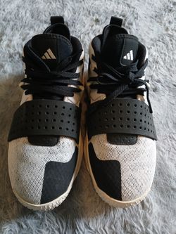 Adidas Black And White Men Sneakers.  Size 8.5 