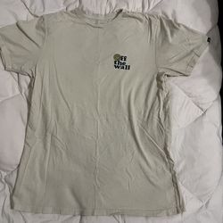 VANS Off The Wall Graphic T Shirt Size Large $15