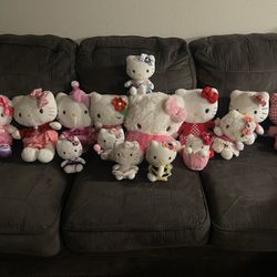 15 Hello Kitty Plush