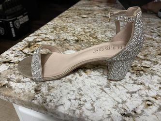 Woman’s Formal Shoes 