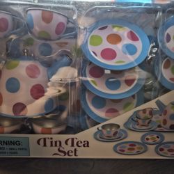NEW TIN TEA SET , EVERETT