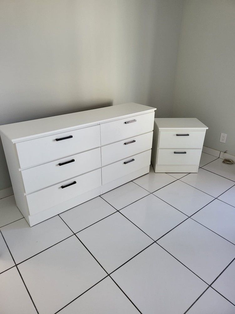 NEW DOUBLE DRESSER AND ONE NIGHT STAND ASSEMBLED
