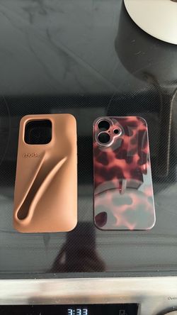 iPhone 16 pro 2 cases
