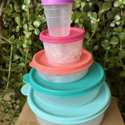 Tupperware 