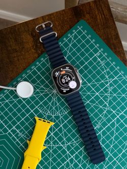 Apple Watch Ultra 2 49mm Titanium