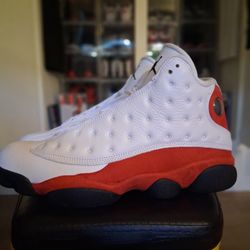2017 Jordan 13s  Chicago size 10