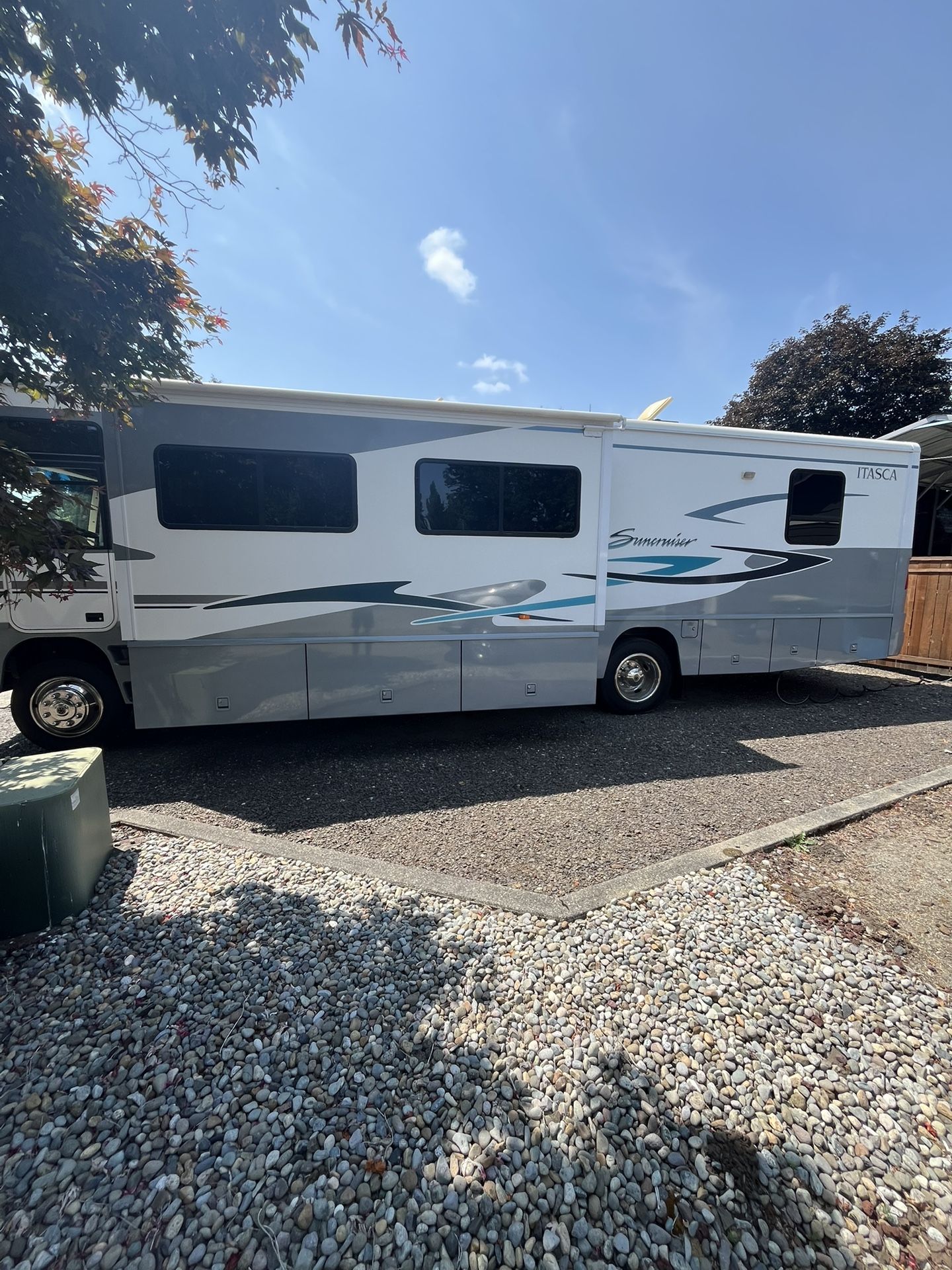 2004 Itasca 35u Suncruiser