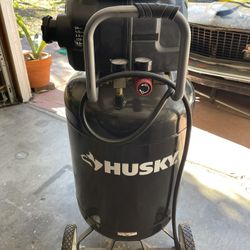 New Husky Air Compressor 20 gallon -150 Psi