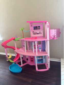 Barbie Dream House