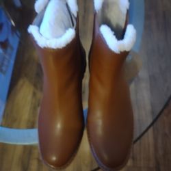 New, The Drop, campbell sherpa chelsea boot. wms-8 , faux fur lining.