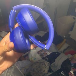 Beats Solo Pro