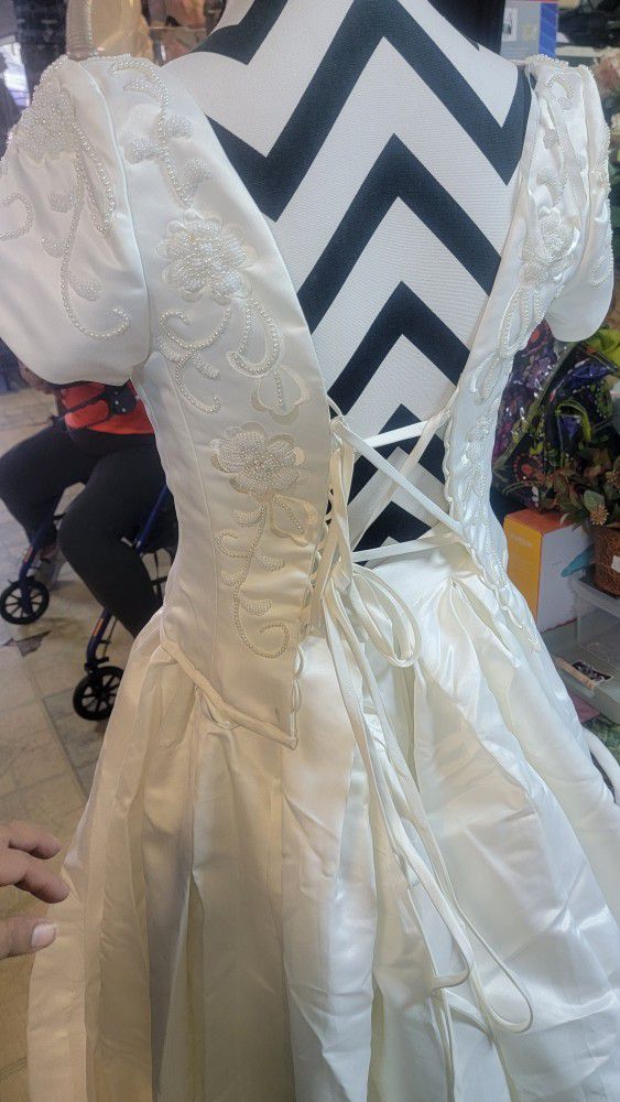 Wedding Dress 16