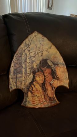 Native American Arrowhead Shaped Decorative Plaque