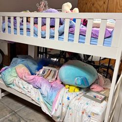 Twin Bunk Beds 