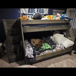 Wooden Bunk Bed With Shelf Stairs