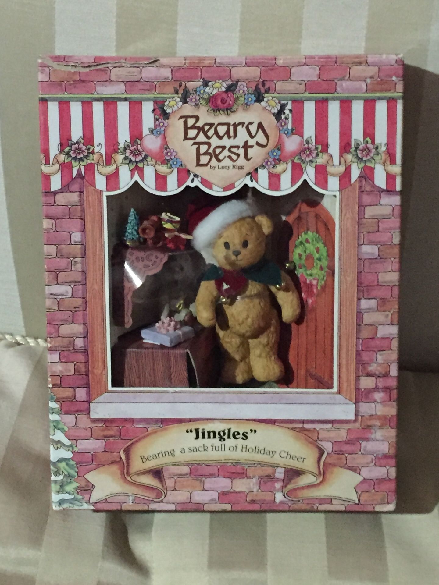 Beary Best Lucy Rigg “Jingles” Bear Enesco 1995 Christmas Figurines Collectibles Bearing a Sack Full Of Holiday Cheer Set $25 B002
