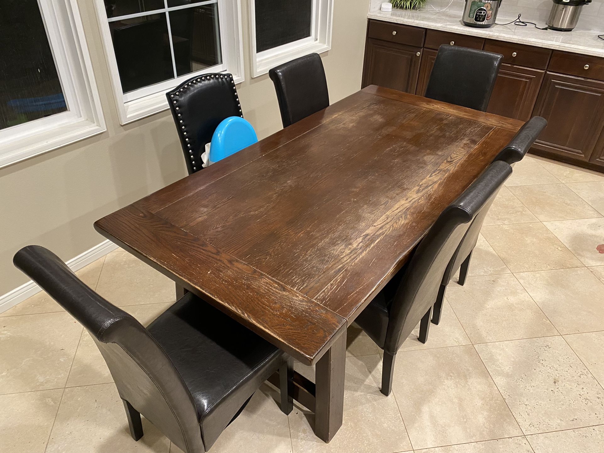 Real wood dining table for 6-8 seats
