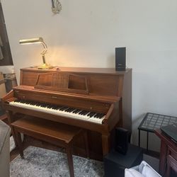 Baldwin Piano