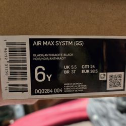Nike Airmax Systm (GS) Sneakers Size 6 youth