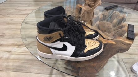 Jordan 1 Retro High NRG Patent Gold Toe