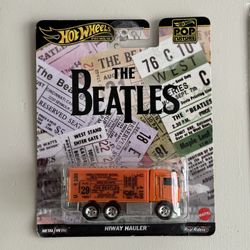 Hot Wheels The Beatles “Hiway Hauler” Sealed