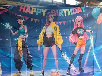 K-pop birthday party decor