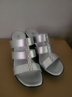 Festive Italian Wedge Sandals Size 7.5