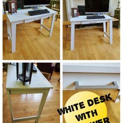 White Writing Desk EXCELLENT CONDITION 