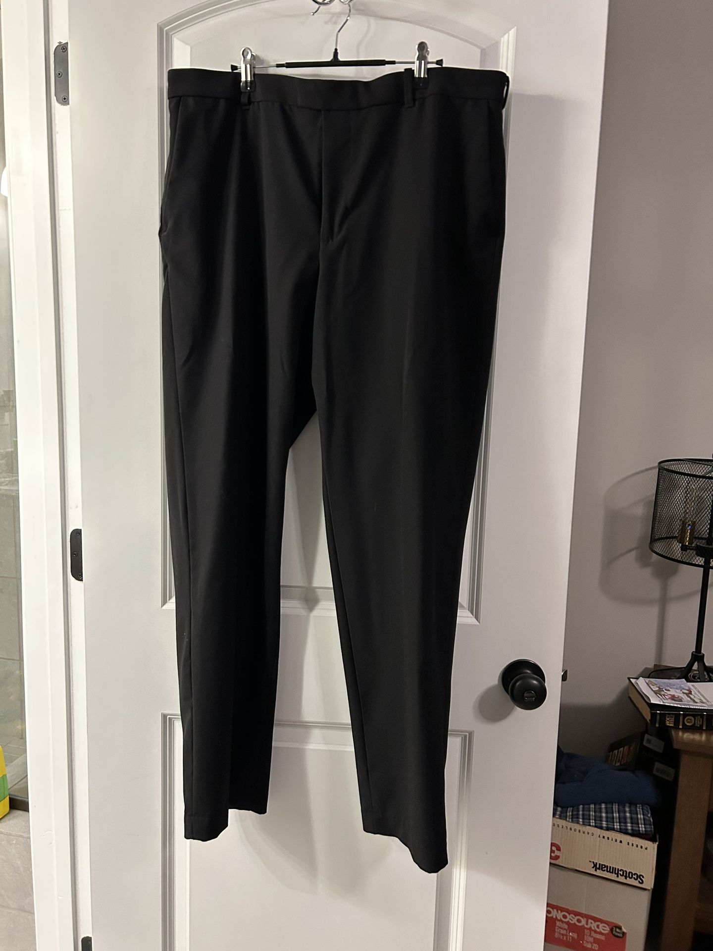 Van Heusen - Black Dress Pants 38x32