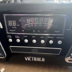 Victrola V50-200 Bluetooth Stereo -am/fm Radio-turntable Disc