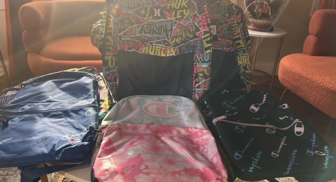 🎒 School Bags – Last Chance! 🎒