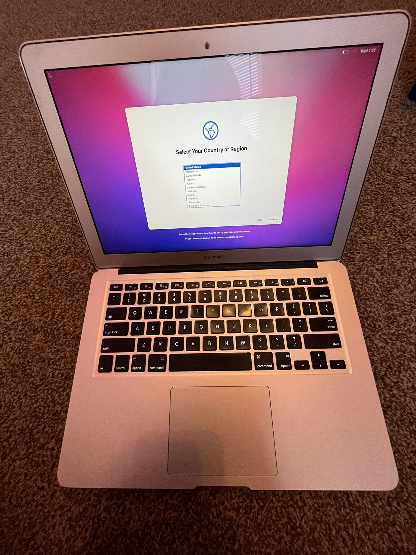 mac book air 13”
