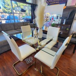 Dining Set 5 Pc Clear Tempered Glass Top, Metal Base Gold Mirrored Finish. New Especial Price 