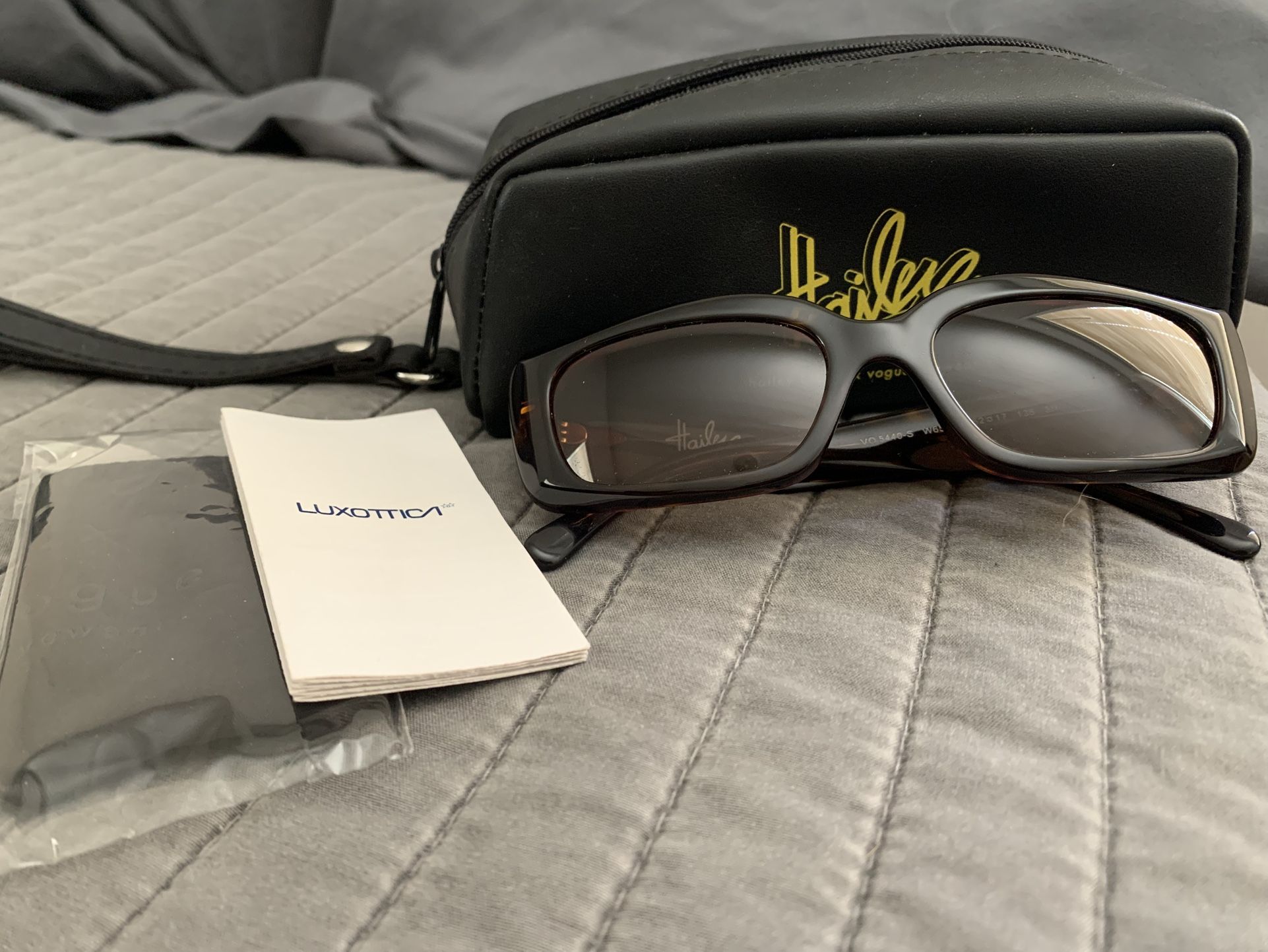 Vogue Eyewear Women's X Hailey Bieber Collection Vo5440s Square