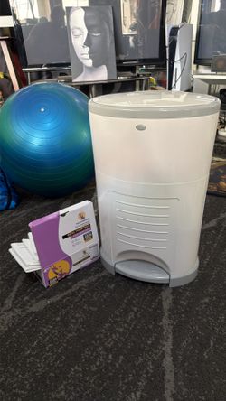 Dekor infinite diaper trash can