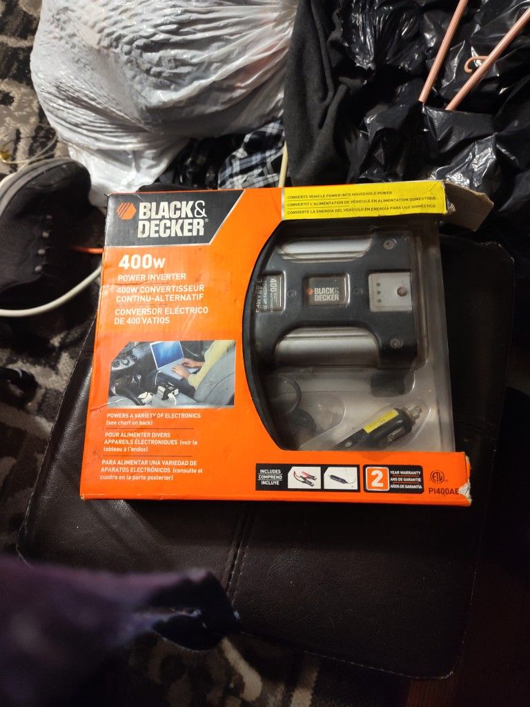 Black N Decker.power Inverter.