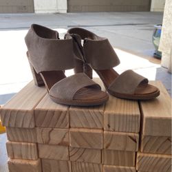 Toms Wedge High Heel Sandals