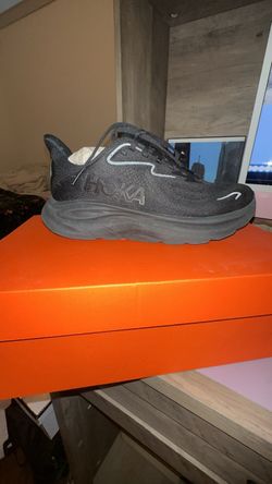 Hoka Black Shoes SIZE 8B US