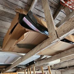 Stock 2017 Explorer Platnum Grille